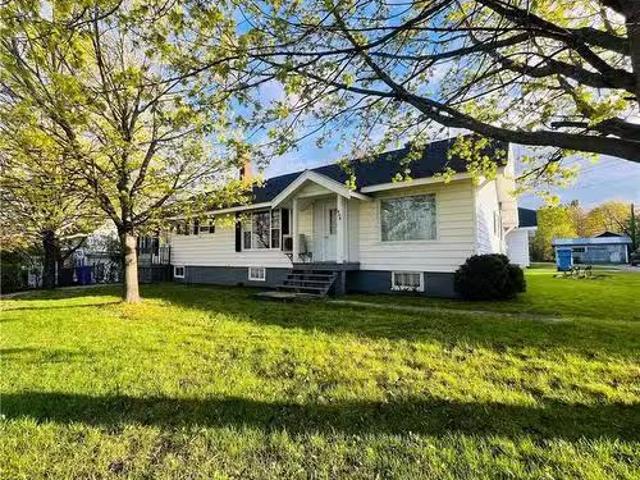 House for sale in Miramichi, New Brunswick
