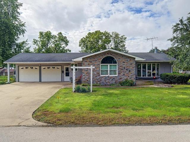 House for sale in Farnhamville, Calhoun County