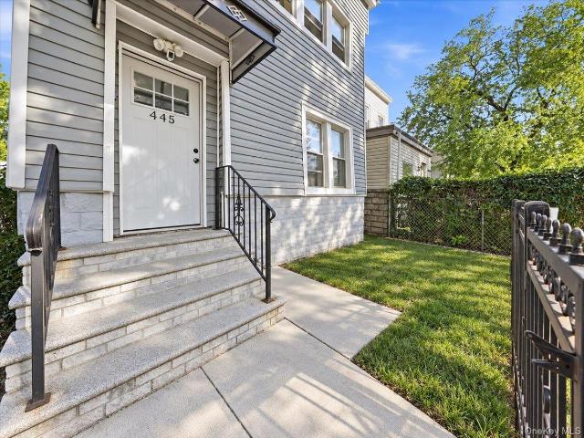 House for sale in Mount Vernon, New York