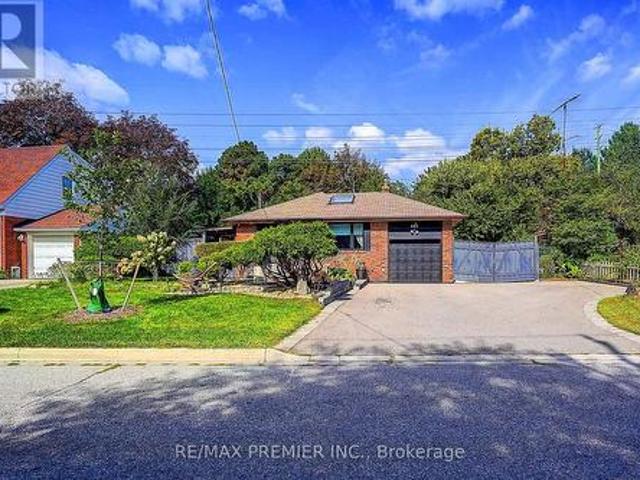 House for sale in Mississauga, Ontario