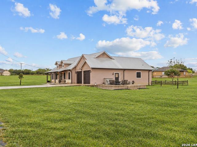 House for sale in Bandera, Bandera County