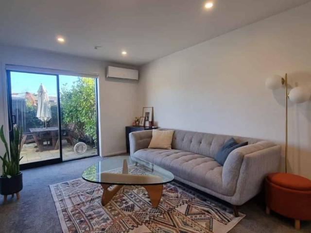 Townhouse for rent in Rapanui