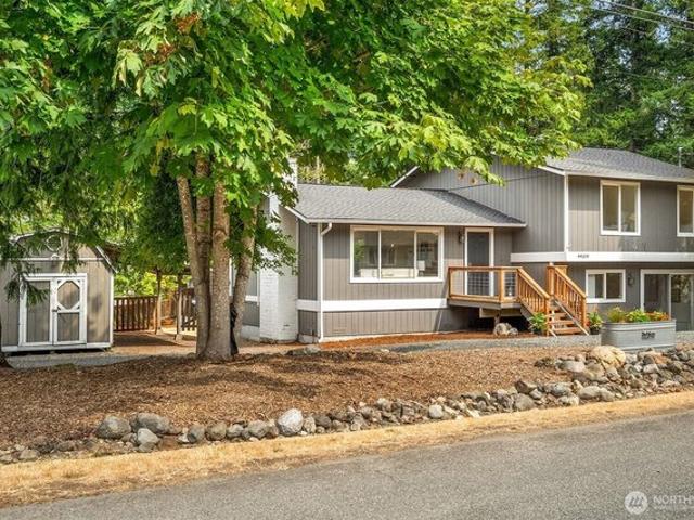 House for sale in North Bend, Washington
