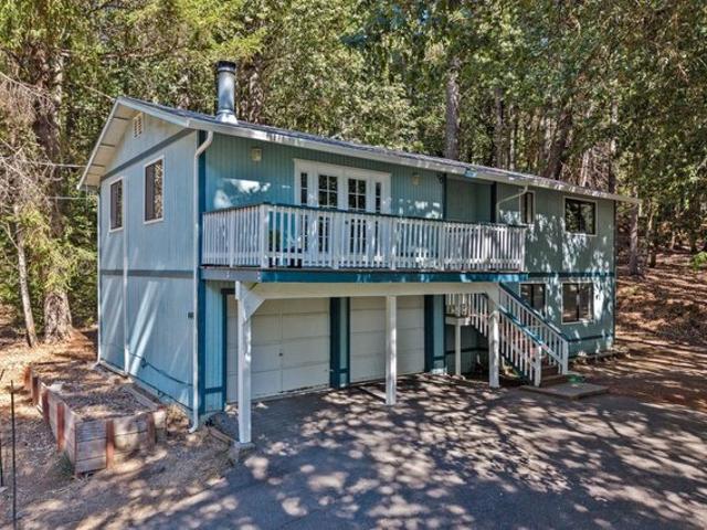 House for sale in Willits, California