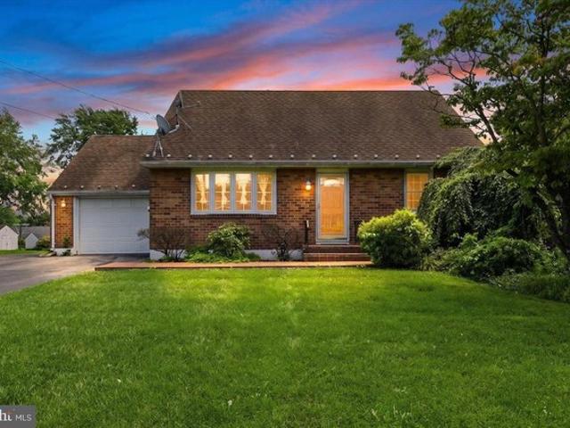 House for sale in Easton, Pennsylvania