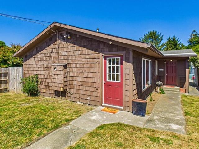House for sale in Humboldt, California