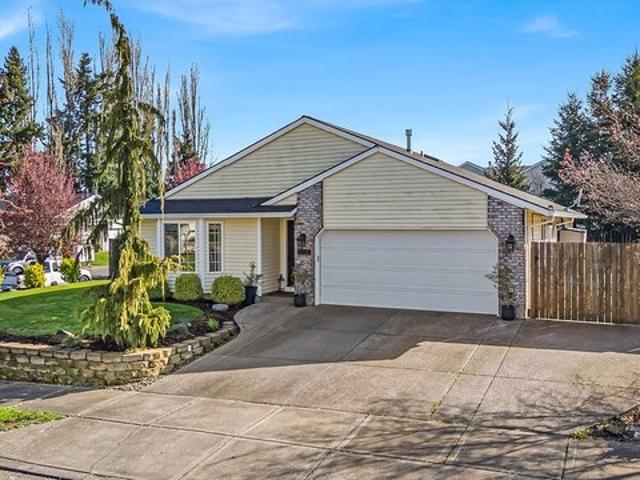 House for sale in Oregonia