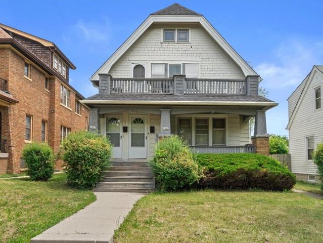 House for sale in Milwaukee, Milwaukee County
