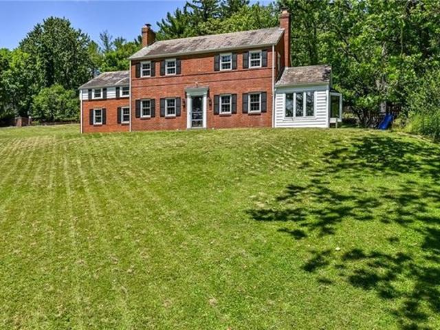 House for sale in Allison Park, Pennsylvania
