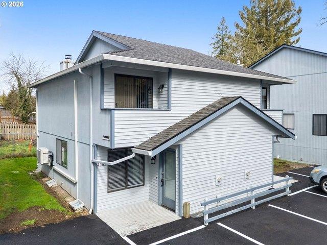 House for sale in Oregonia