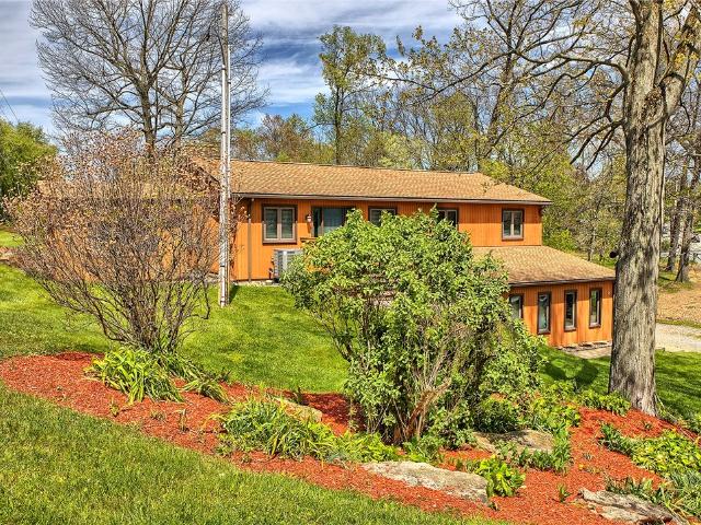 House for sale in Coral, Pennsylvania