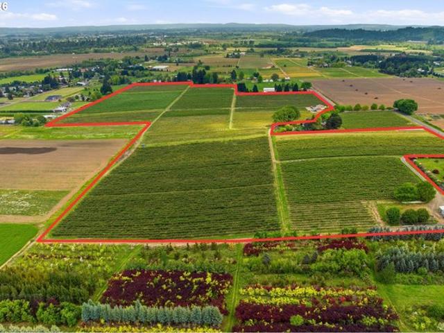 Farm for sale in Oregonia