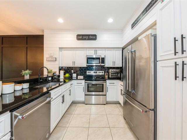 Townhouse for sale in Riviera Beach, Florida