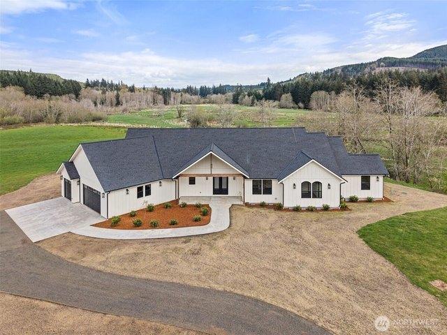House for sale in Shelton, Washington