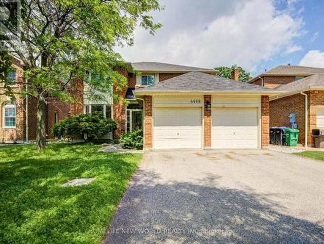 House for sale in Mississauga, Ontario