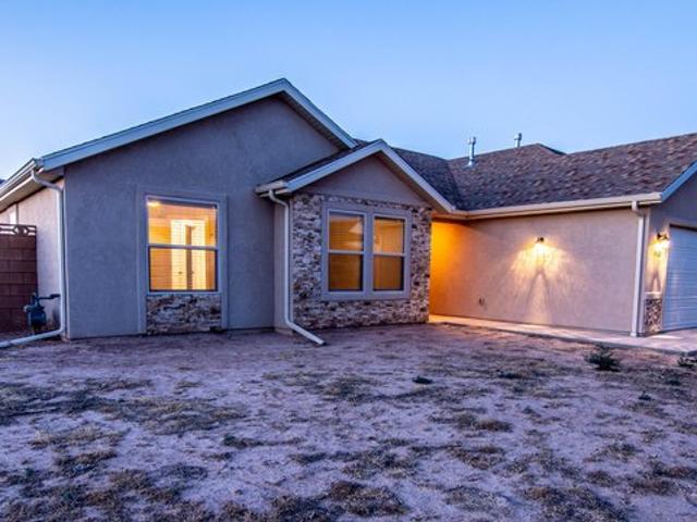 House for sale in Iron, Utah