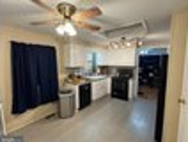 Condo for sale in California, Maryland