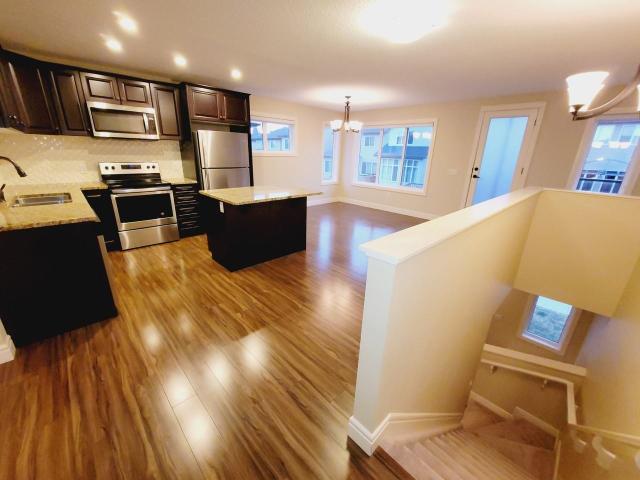House for rent in Wedgewood, Alberta