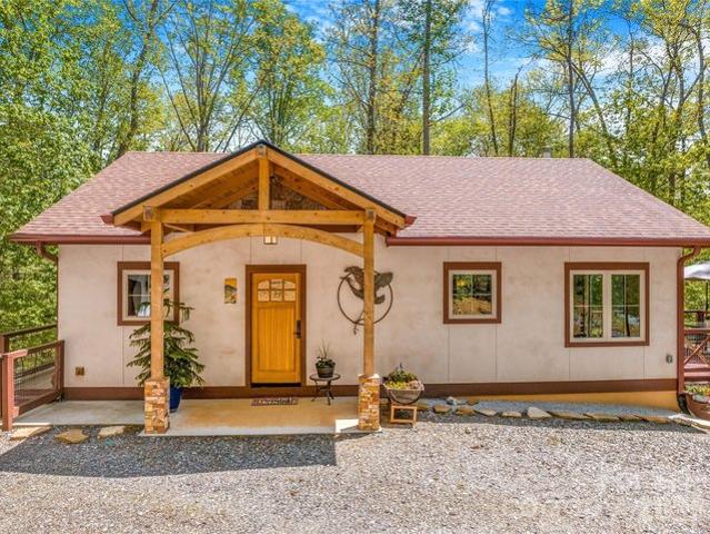 House for sale in Mars Hill, North Carolina