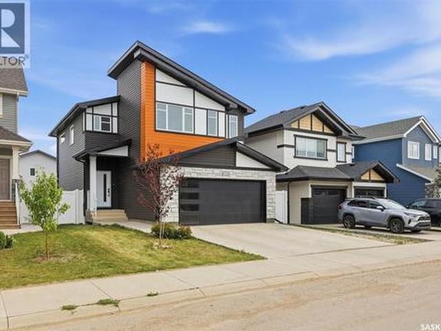 House for sale in Saskatoon, Saskatchewan