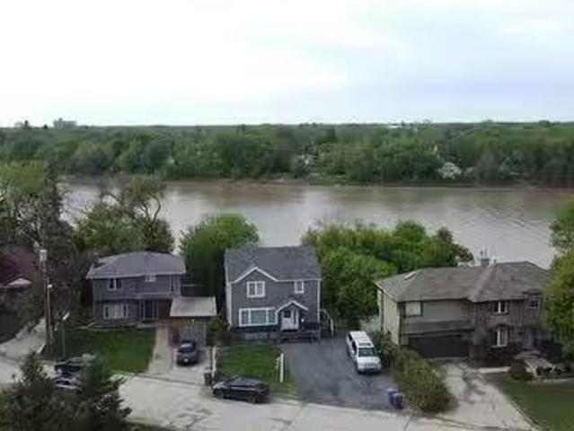 House for sale in East St. Paul, Manitoba