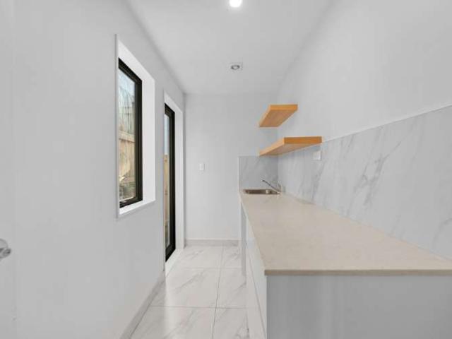 House for sale in Sunnynook, Oroua County