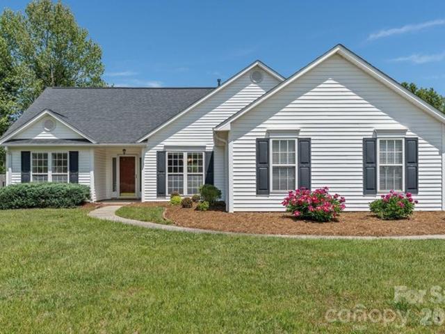 House for sale in Fletcher, North Carolina