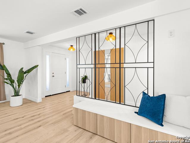 House for sale in Windcrest, Texas