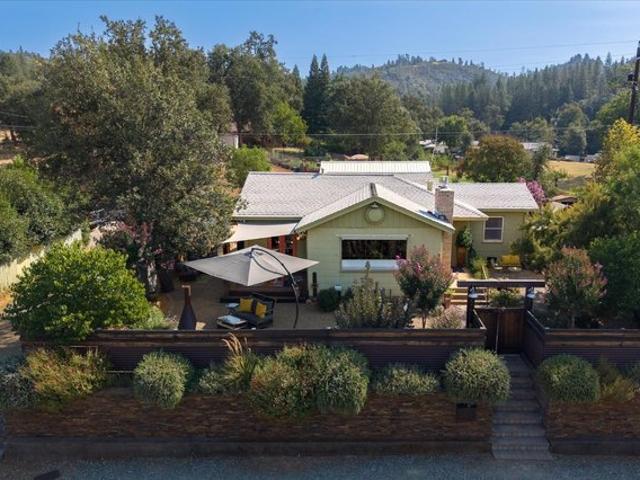 House for sale in Murphys, California
