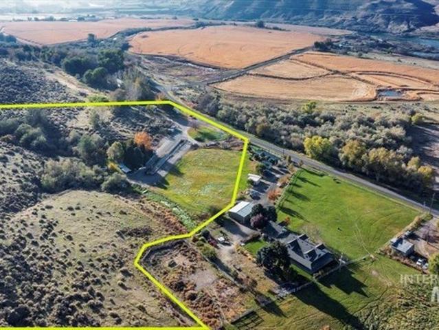House for sale in Bliss, Idaho