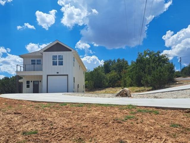 House for sale in Bluff Dale, Texas