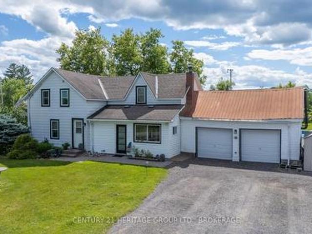 House for sale in South Frontenac, Ontario
