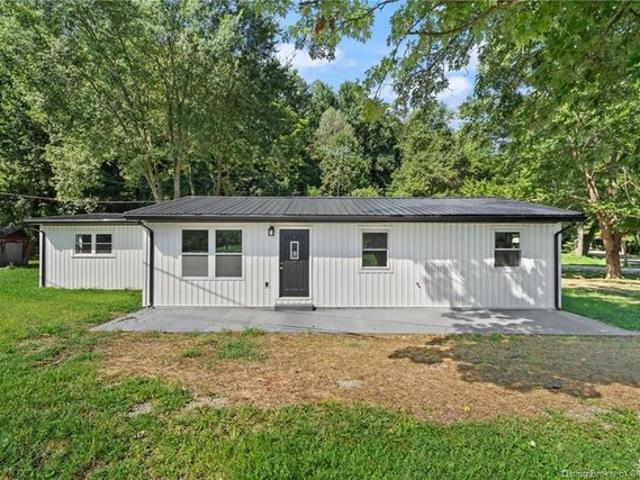 House for sale in Georgetown, Indiana