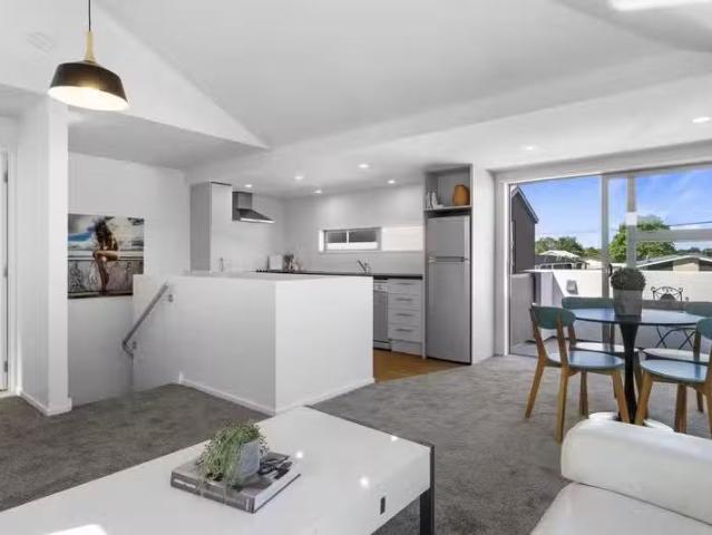 House for sale in Heathcote, Canterbury