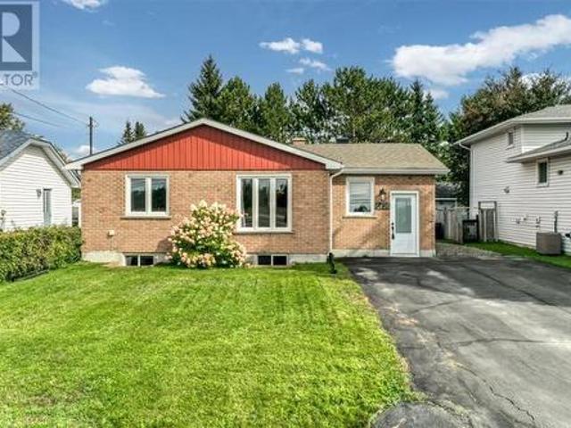 House for sale in Val Thérèse, Greater Sudbury