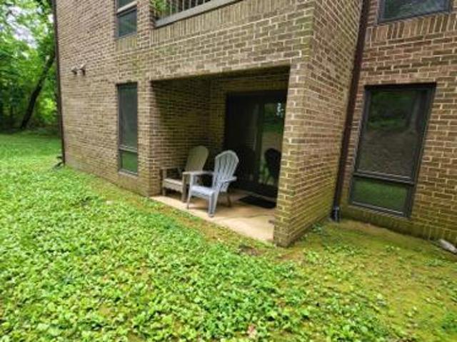 Condo for sale in California, Maryland