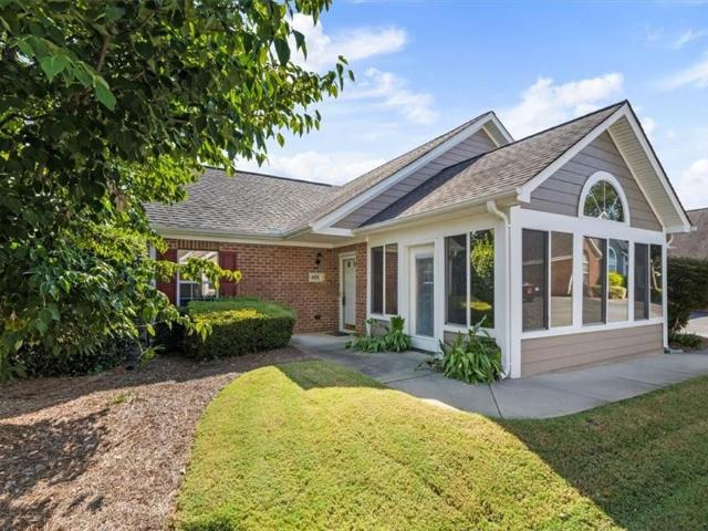 Condo for sale in Roswell, Georgia