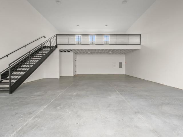 Commercial for sale in Roselawn, Ohio