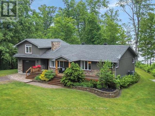 House for sale in Renfrew, Ontario