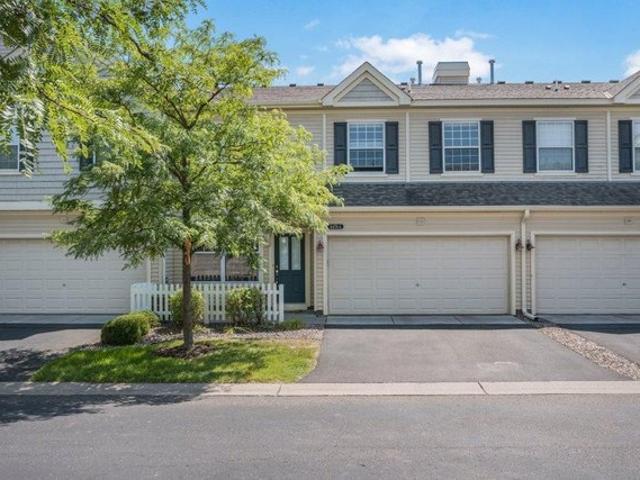 Townhouse for sale in Hugo, Minnesota