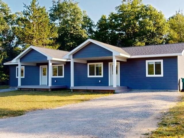 House for sale in Roscommon, Roscommon County