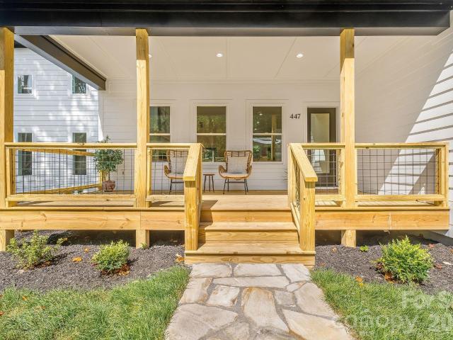 House for sale in Hendersonville, North Carolina