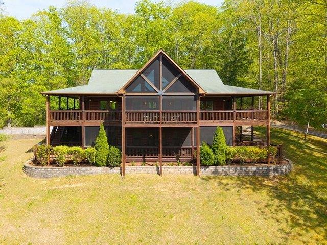 House for sale in Blairsville, Georgia