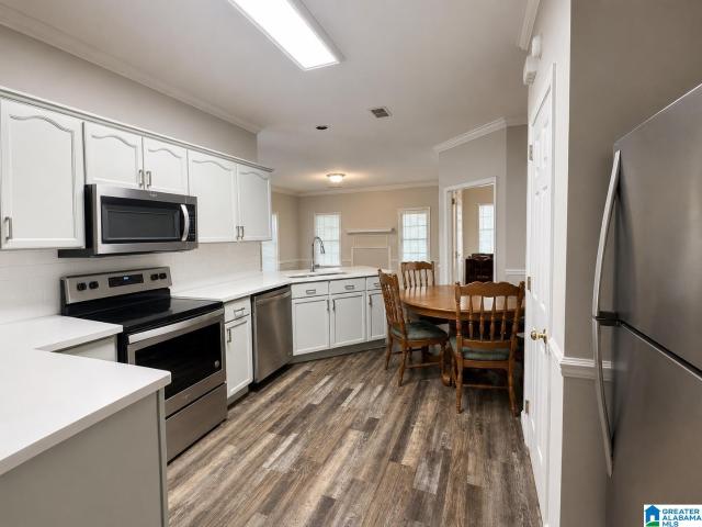 Townhouse for sale in Gardendale, Alabama