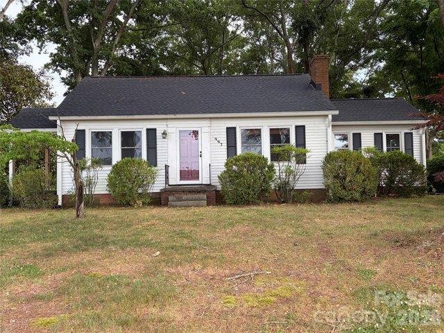House for sale in Lawndale, North Carolina