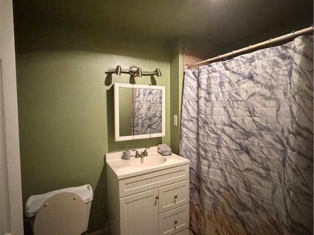 House for sale in Struthers, Ohio