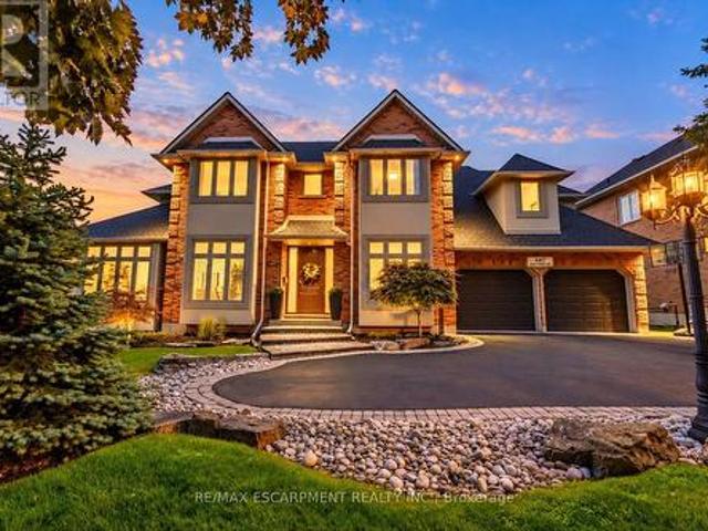 House for sale in Pinecrest, Hamilton