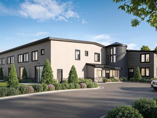Condo for sale in Chester, Pennsylvania