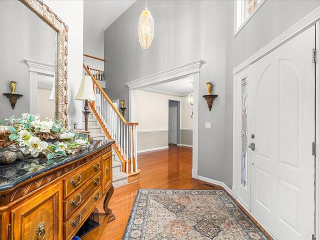 House for sale in North Aurora, Illinois