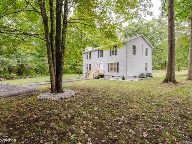 House for sale in Highland, Town of Lloyd